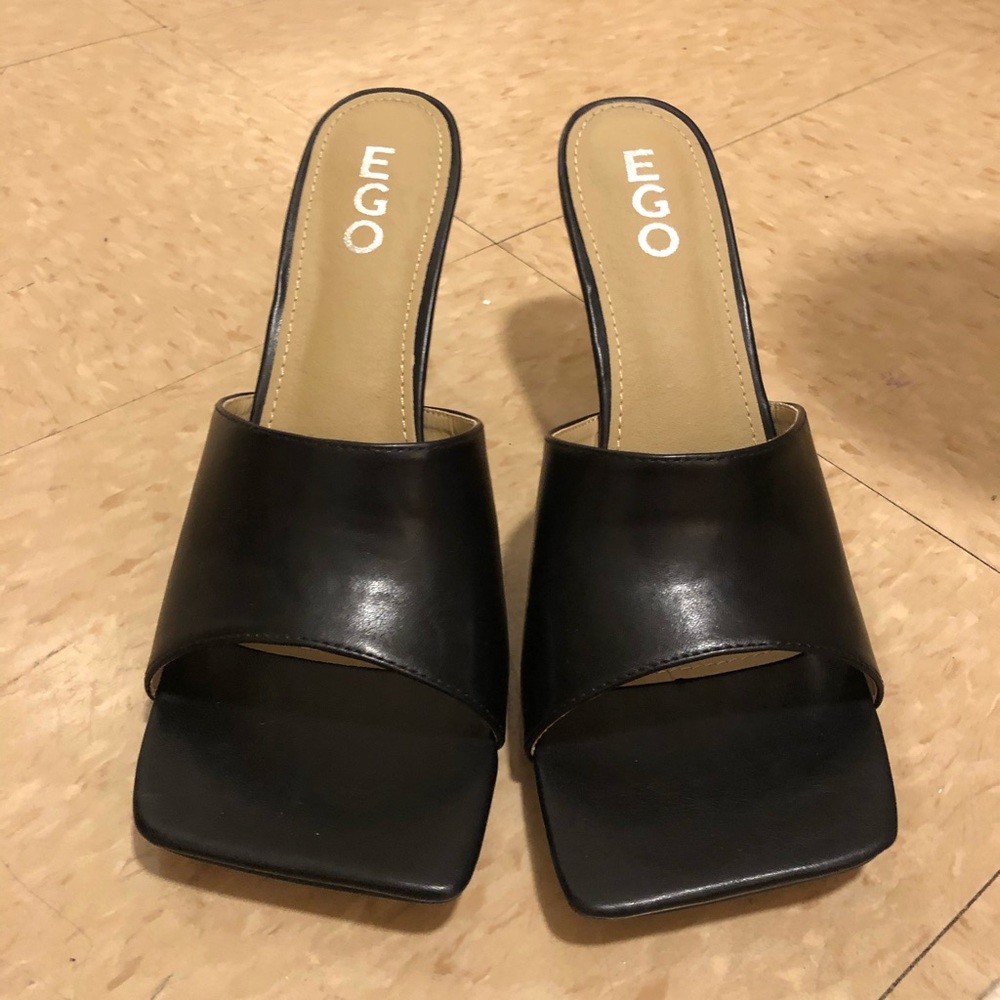 BOTTEGA VENETA INSPIRED MULES